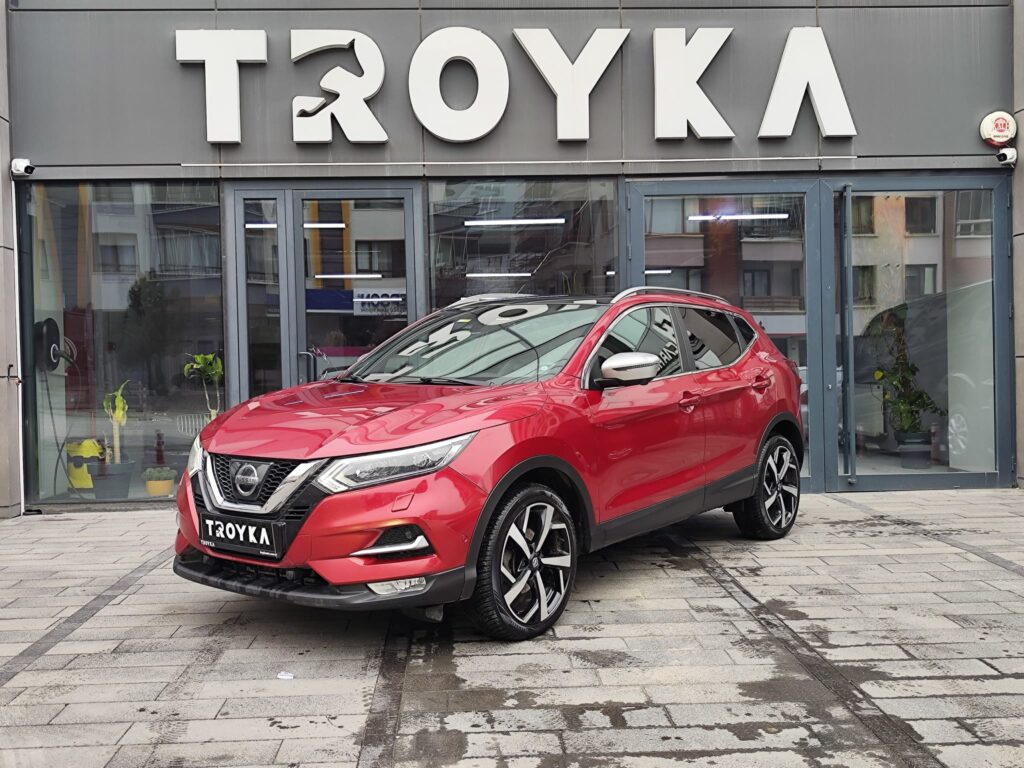 TROYKA’DAN 2017 Qashqaic 1.6 DCI PLATİNUM PREMİUM PACK MAKYAJLI